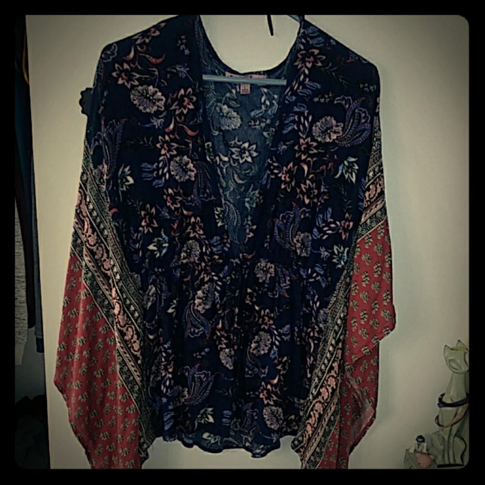 Flowy summer or fall top